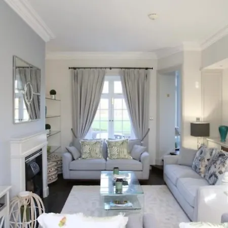 Rose Garden Κίλκενι