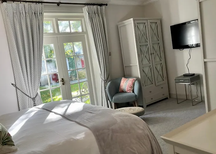 בית נופש Rose Garden קילקני